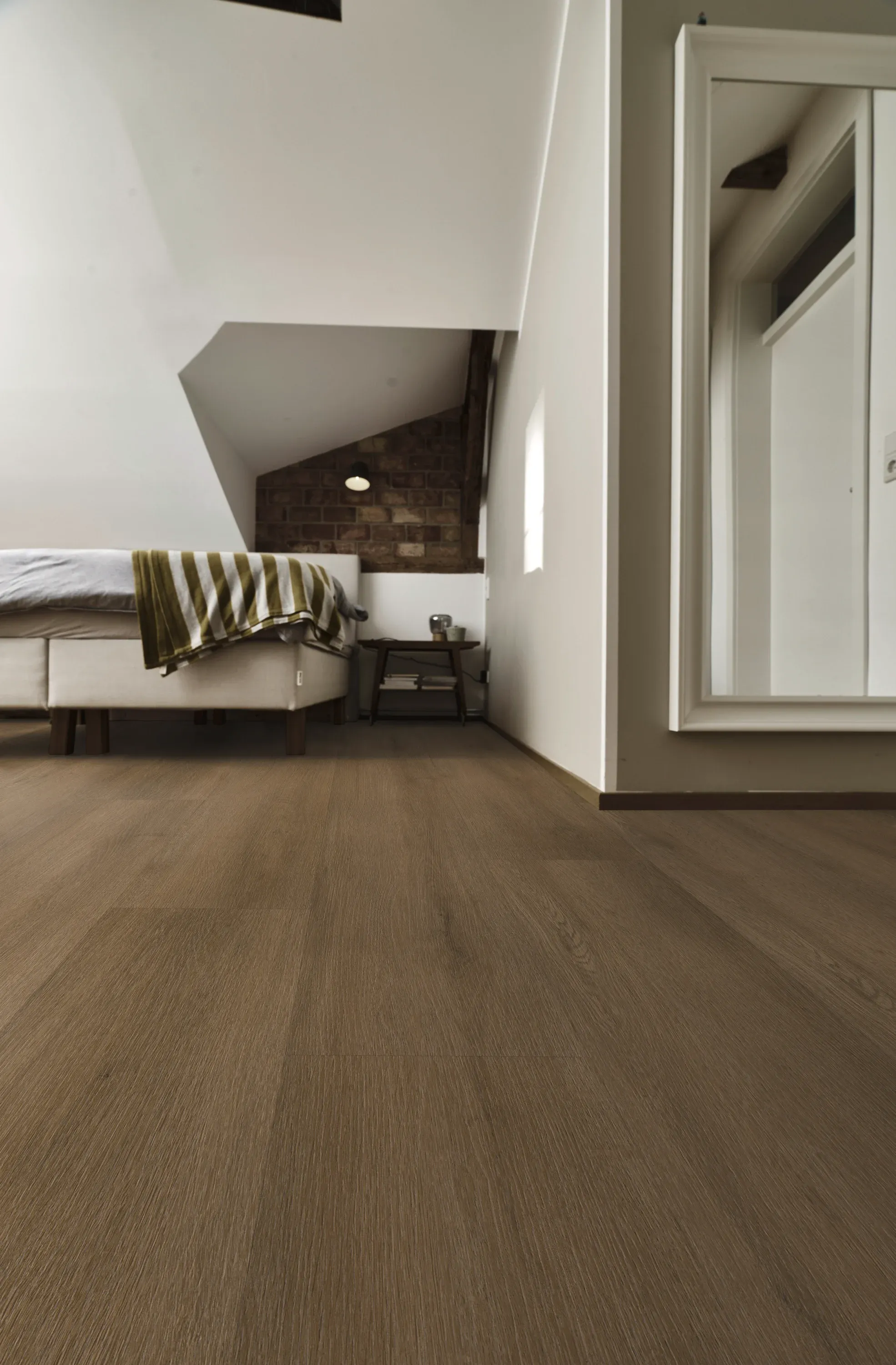 castor-noble-DVLHDG0859-BCO-2