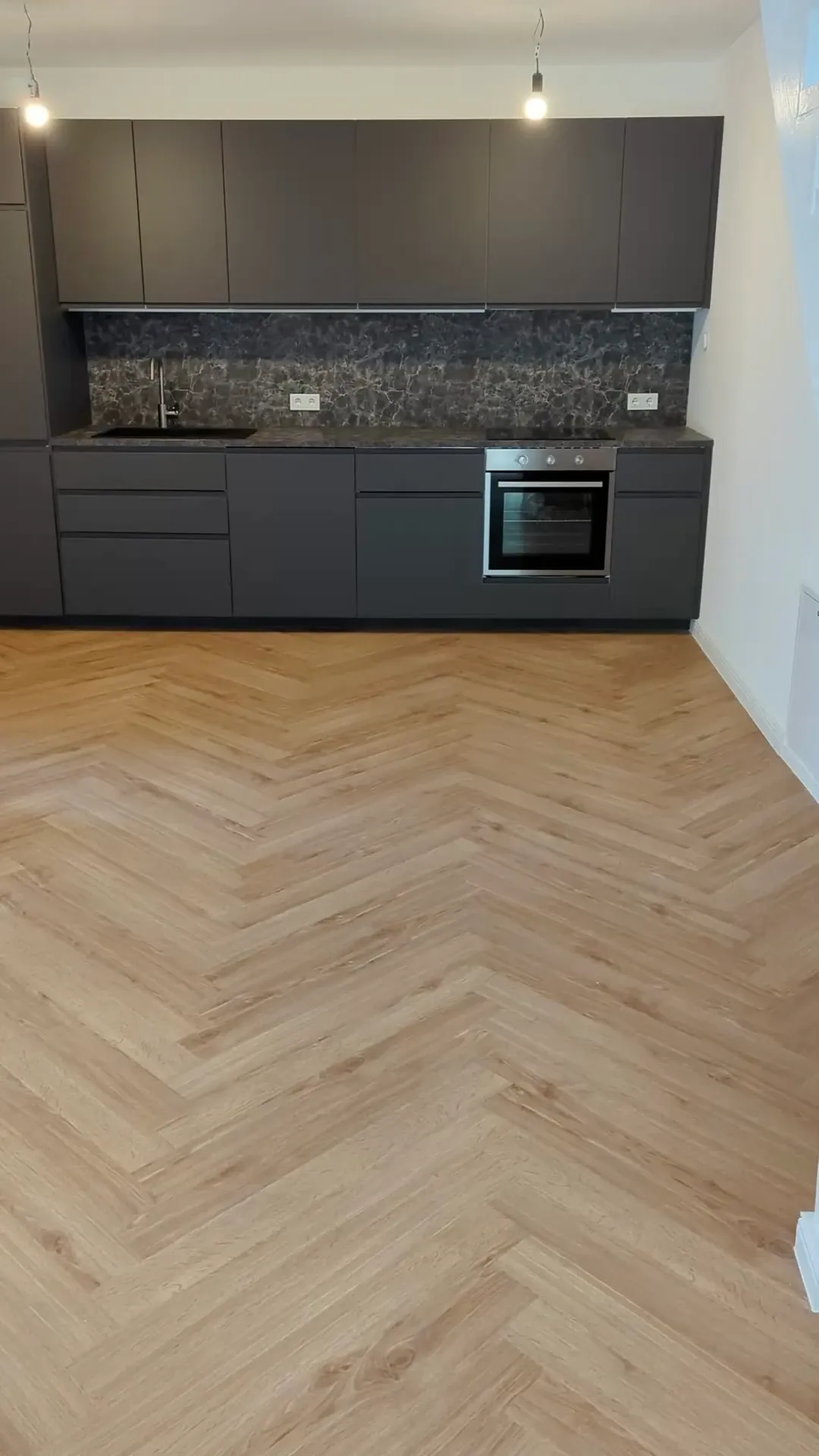 Ivaro Dawn - DVHBC0722-LHM - 1