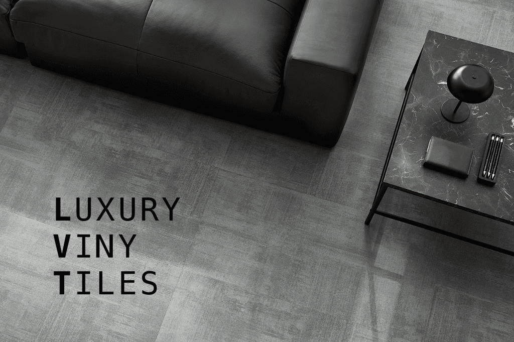 modernes-wohnzimmer-mit-grauem-vinylboden-in-fliesenoptik