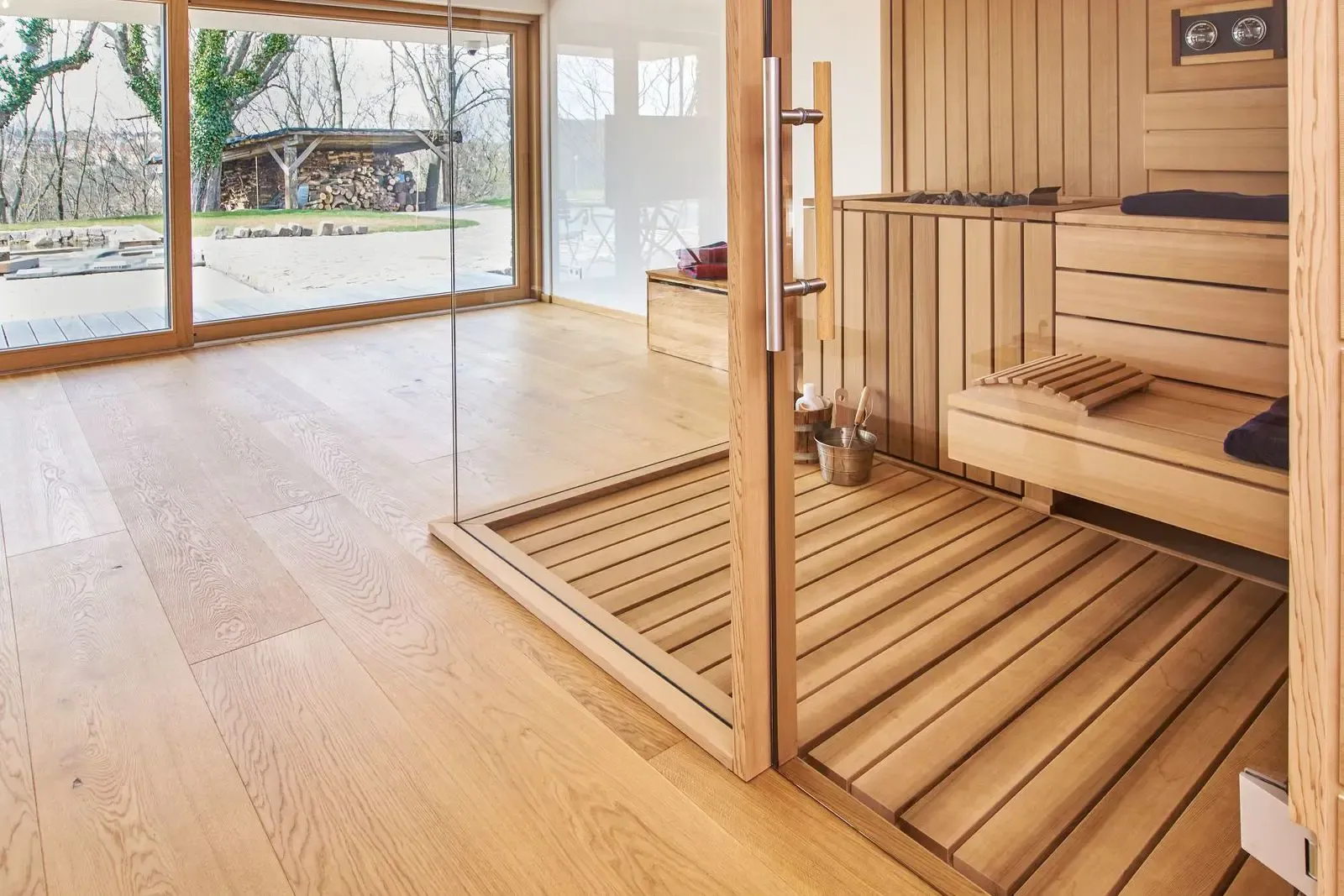 traditional-chaletino-FPLHD0154-BON-3